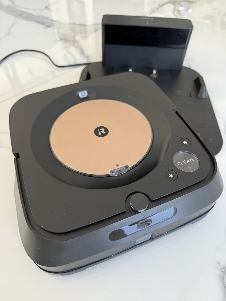 Robot sprzątający IROBOT Braava Jet