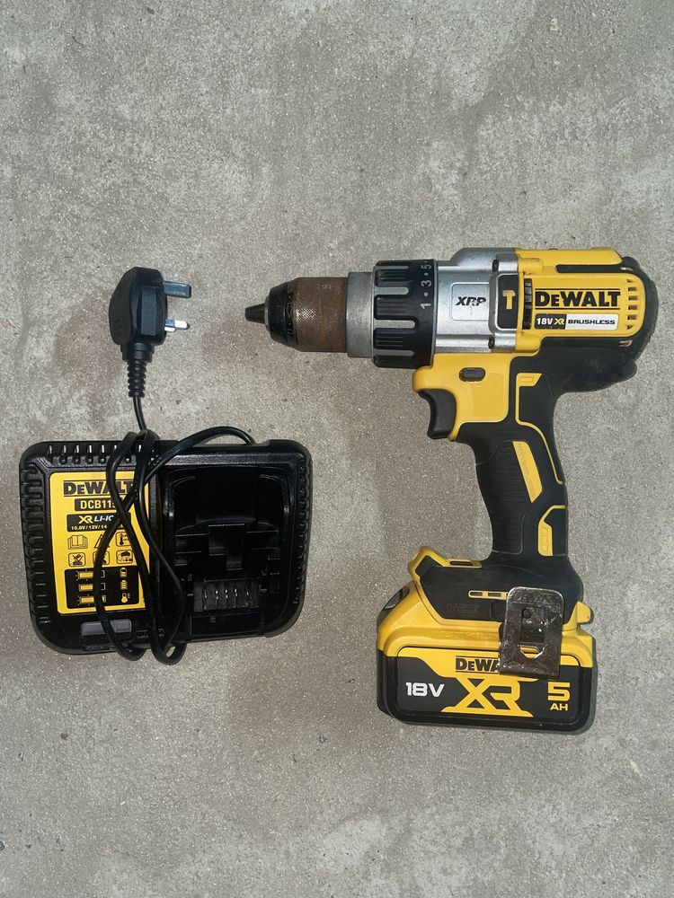 Шуруповерт DeWalt DCD996 + акумулятор + зарядне