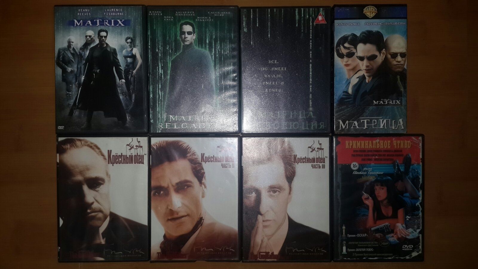 CD та ігри на дисках, відеокасети