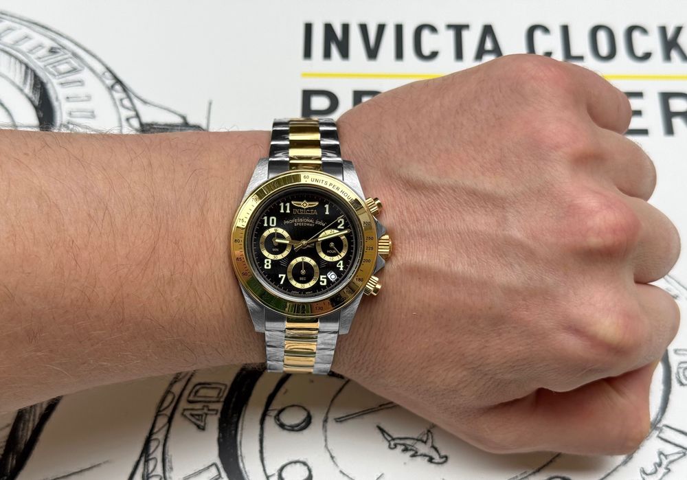 Чоловічий годинник INVICTA SPEEDWAY 17027 Chronograph 40 mm. 200 MT.