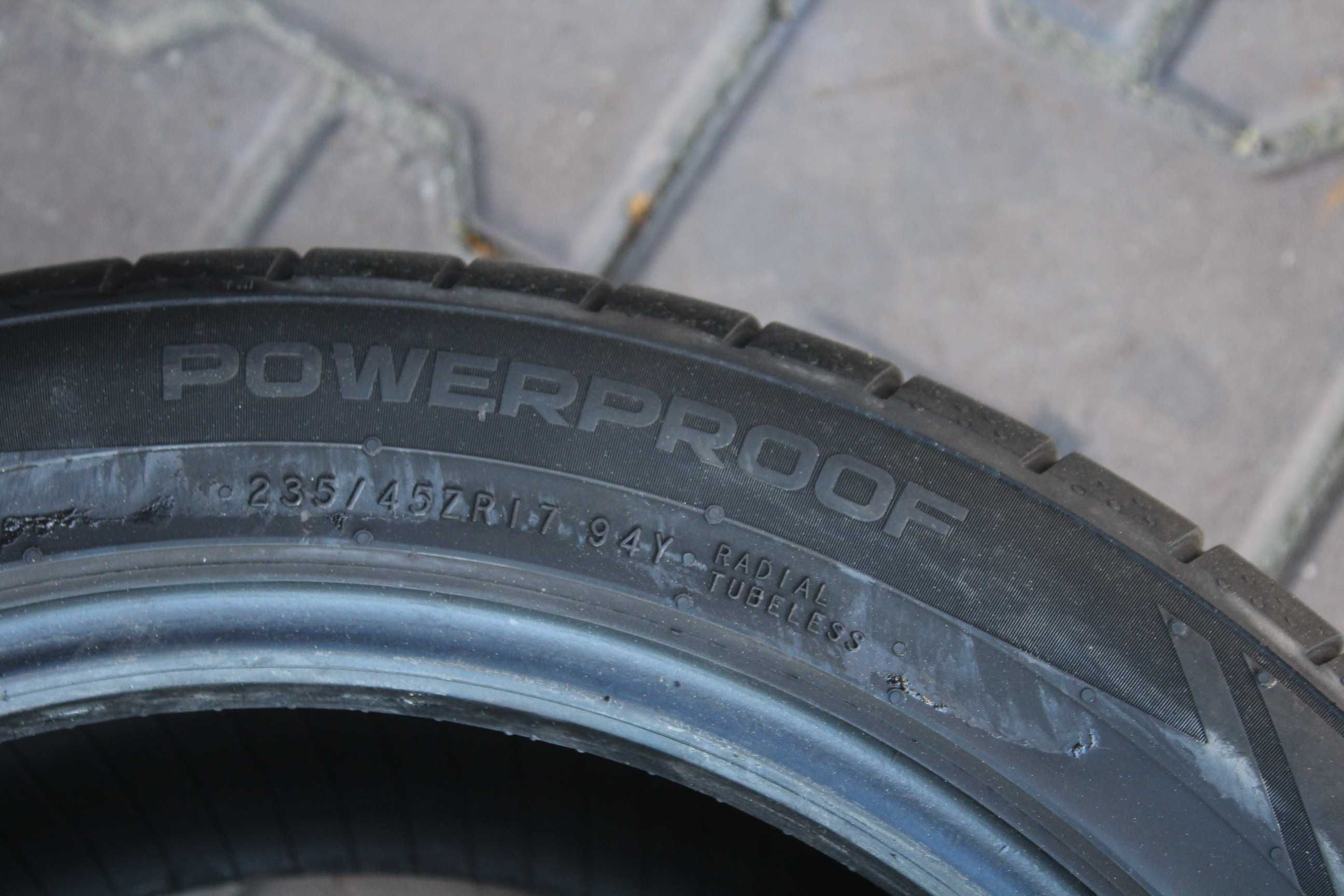 235 45 R17 Nokian Tyres Powerproof