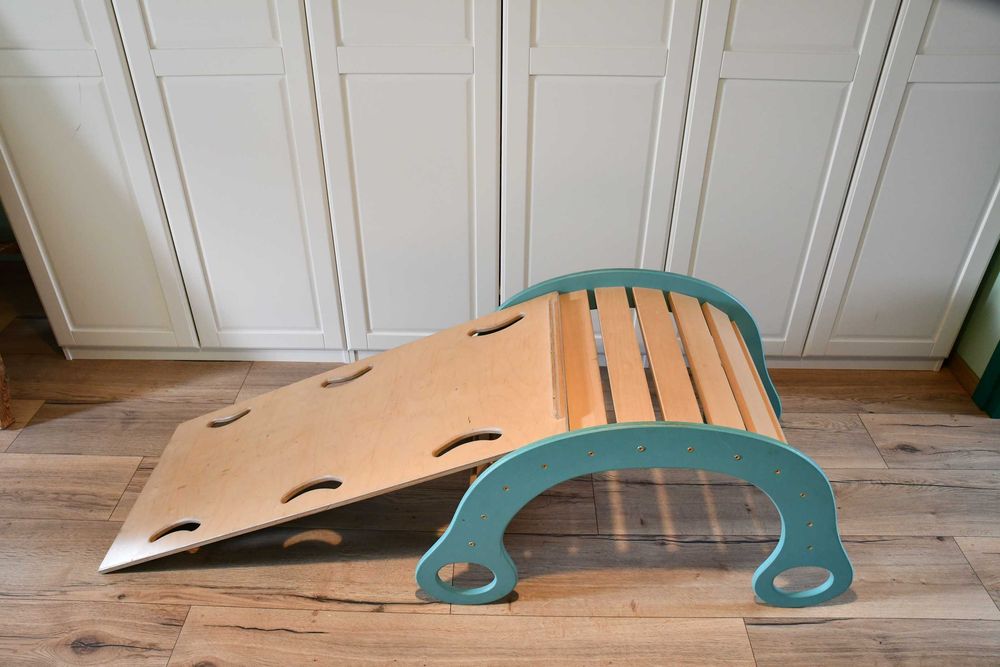 Bujak montessori ze zjeżdżalnią