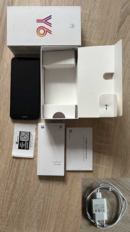 Smartfon Huawei Y6 2 GB / 16 GB 4G (LTE) mało używany jak nowy