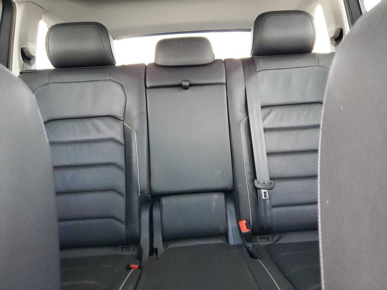 2018 Volkswagen Tiguan SEL Premium