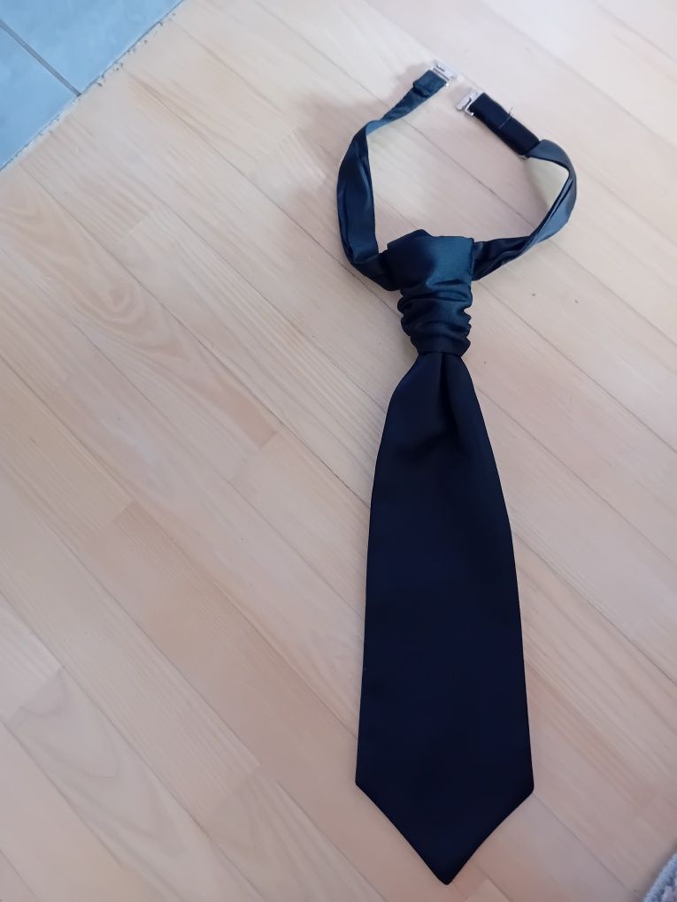 Krawat męski czarny