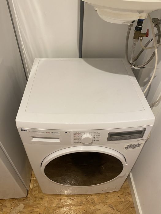 Maquina de lavar e secar Teka