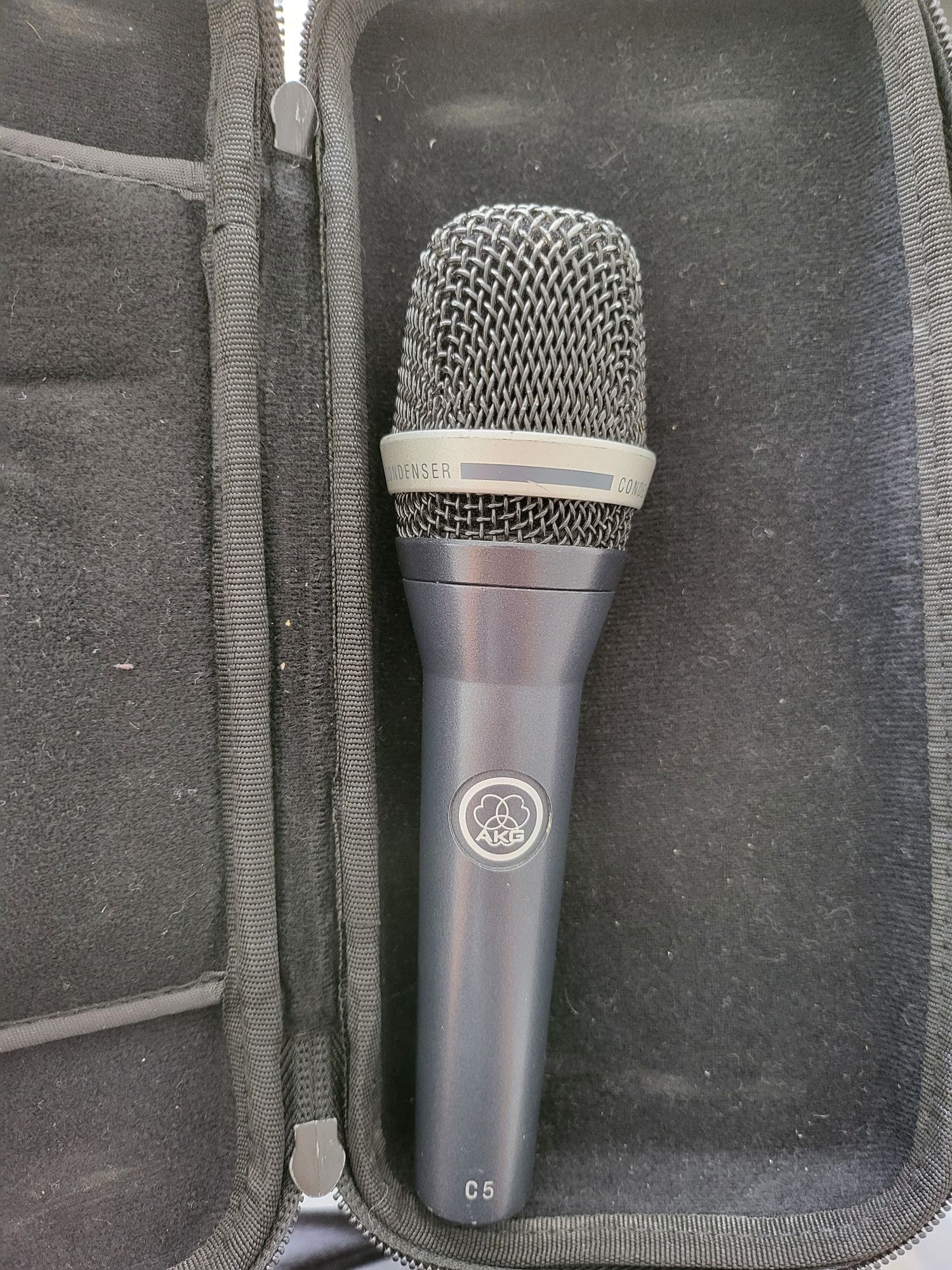 Microfone de mão com fio AKG C5 condensador