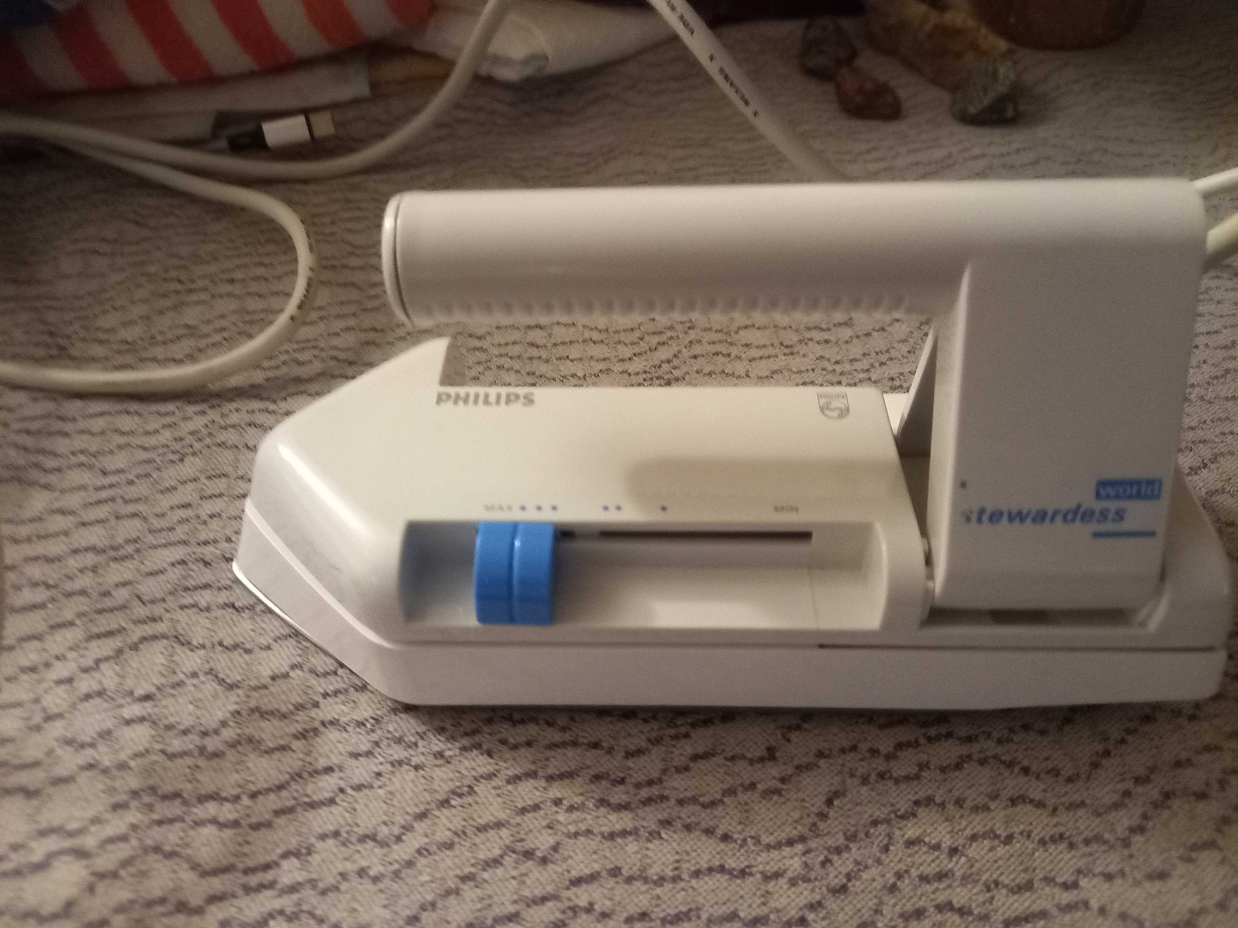 Дорожный утюг Philips HD-1301