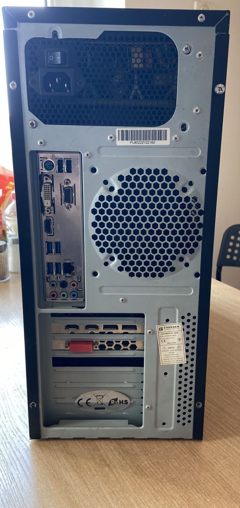 Komputer i3 8100 RX 480 4GB 16GB RAM SSD 240GB Windows 11 Pro