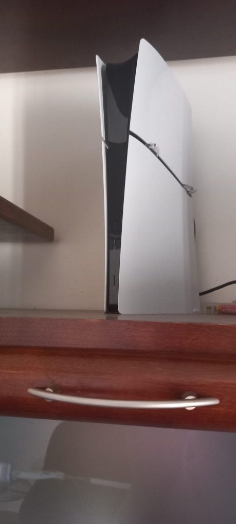 Ps5 como nova apenas com 5 meses