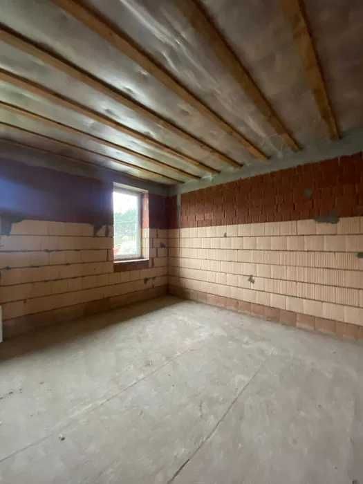 Продаж якісно побудованих БУДИНКІВ Стоянка 2. закрита територія  ГАЗ