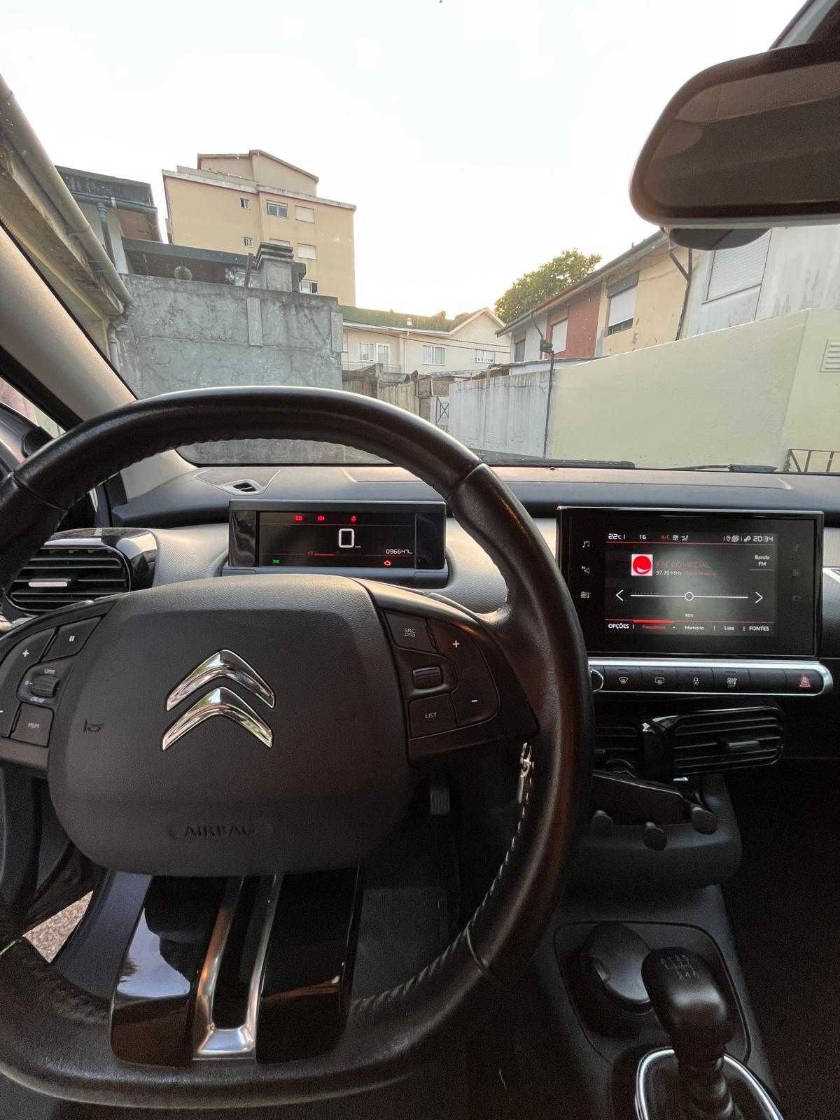 Citroën C4 Cactus 1.5 Diesel (2019) – Desde 170 €/mês a financiamento!