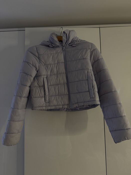 Жіноча вкорочена куртка