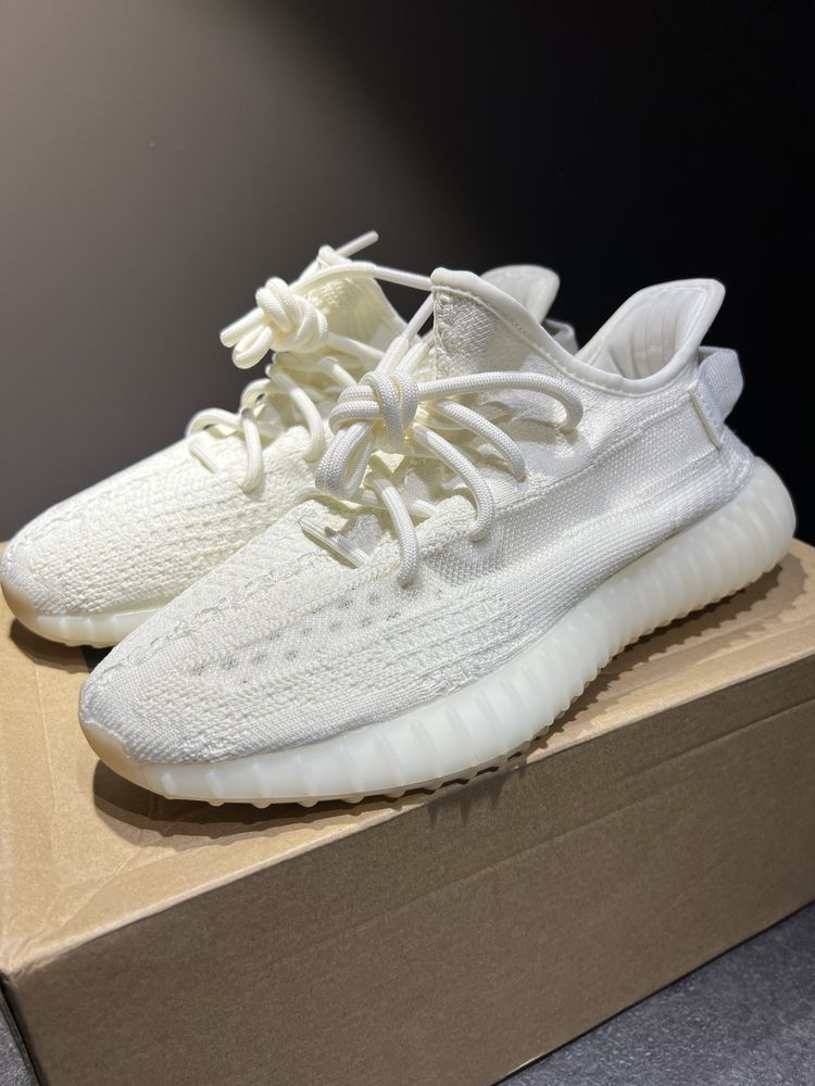 кроссовки adidas yeezy 350 Bone