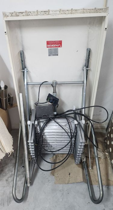 Vendo escada eléctrica