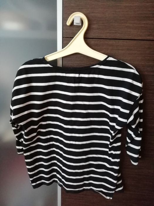 Жіноча кофточка фірми Rezerved, розмір S