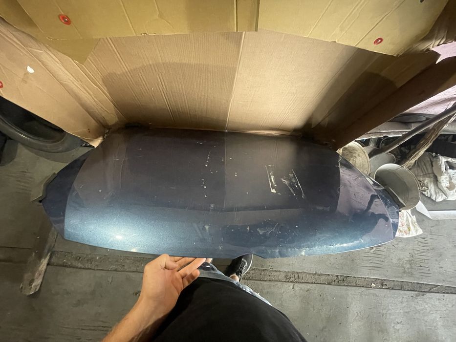 Продам капот джета 15 год