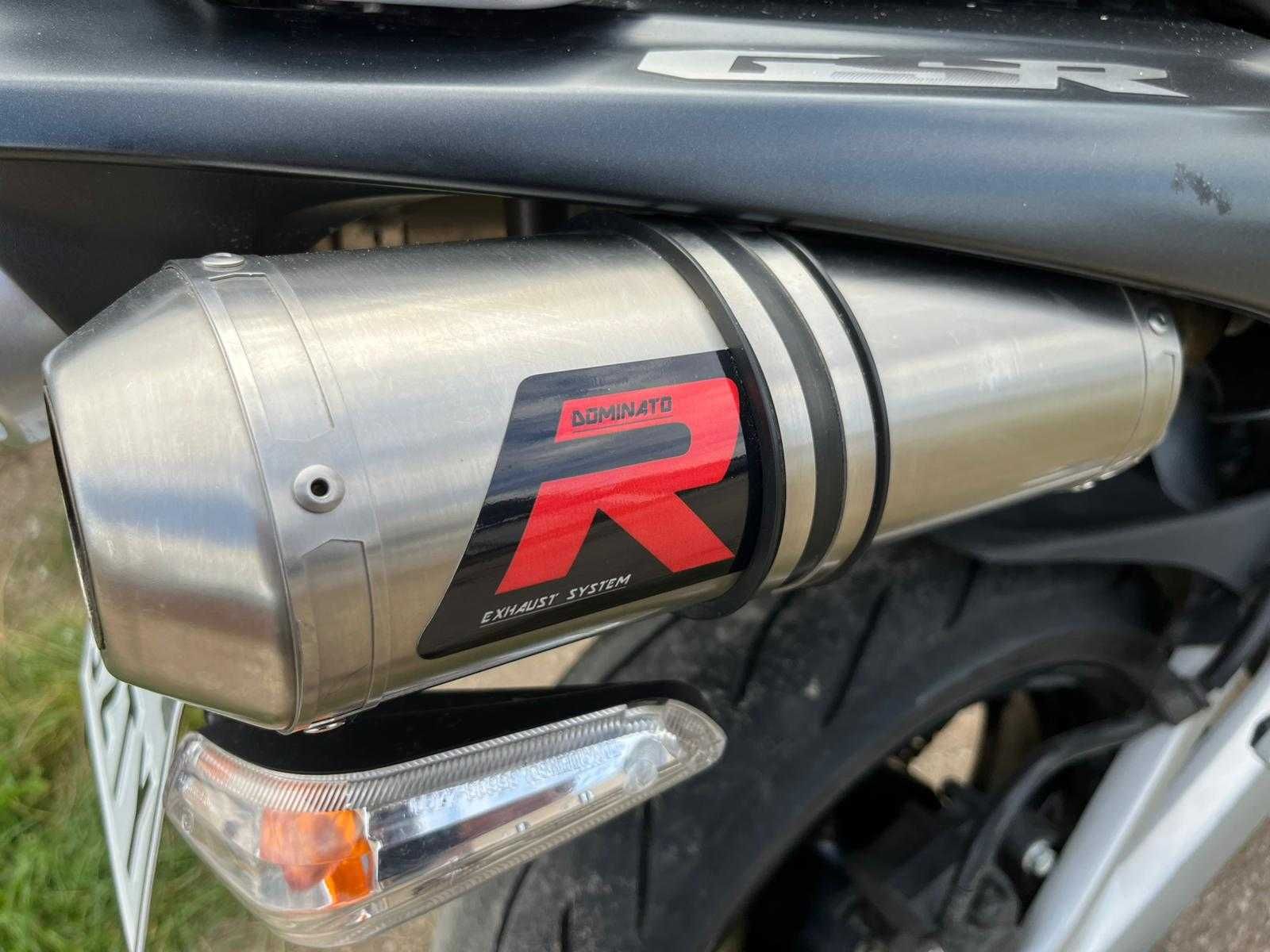 Suzuki GSR 600 rok 2008