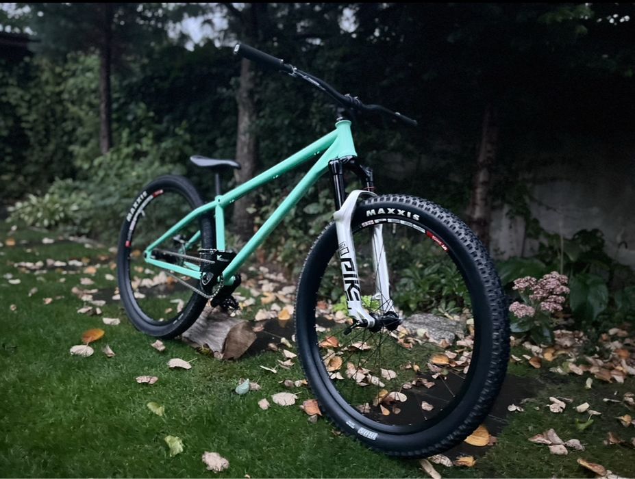 YT Dirt love rozmiar L