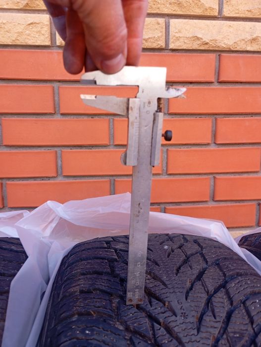 Зимнi шин 245 45 19