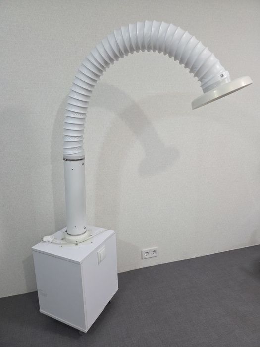 Парикмахерские кресла с подножной на гидравлике (поднимаются педалью)