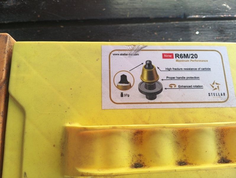 Frezy frez ząb zęby  do betonu asfaltu Wirtgen KENNAMETAL