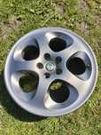 Felgi aluminiowe r16 z Alfa Romeo 147