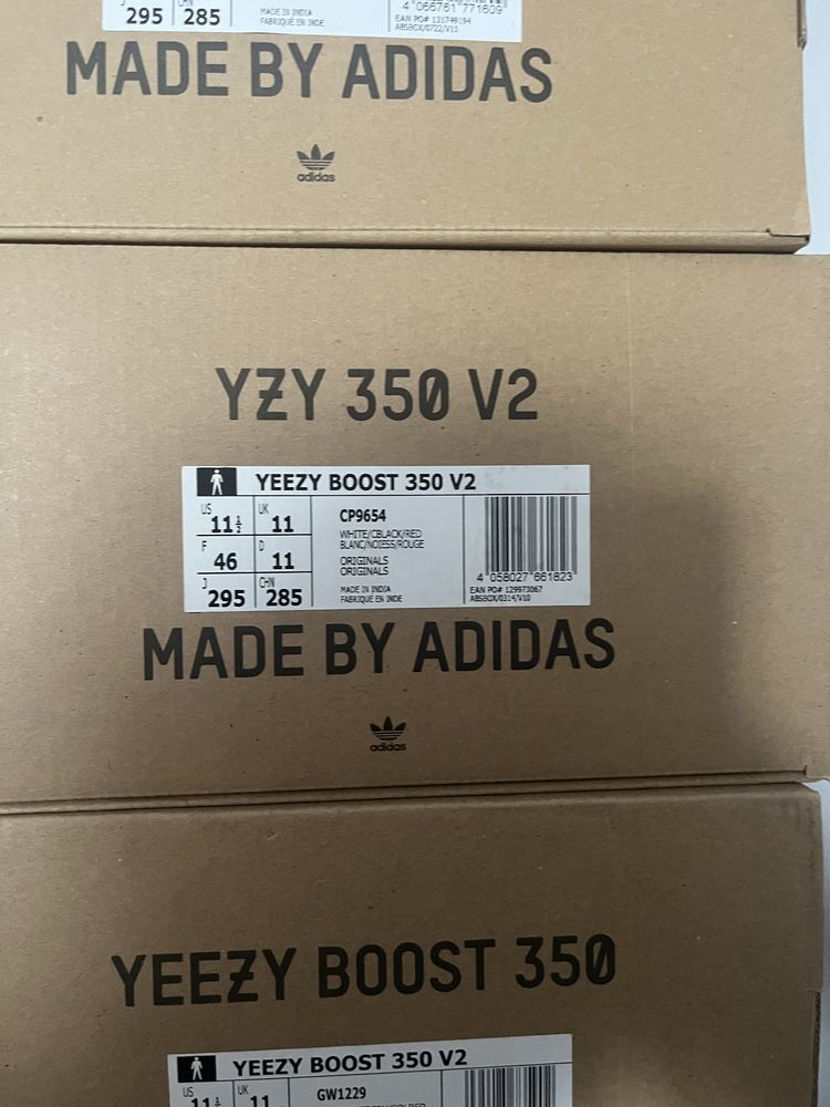 Adidas Yeezy 350 Zebra