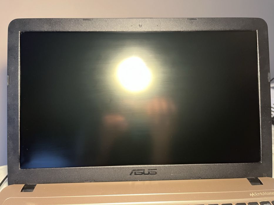 Laptop ASUS VivoBook R540UA-DM1783T złoty