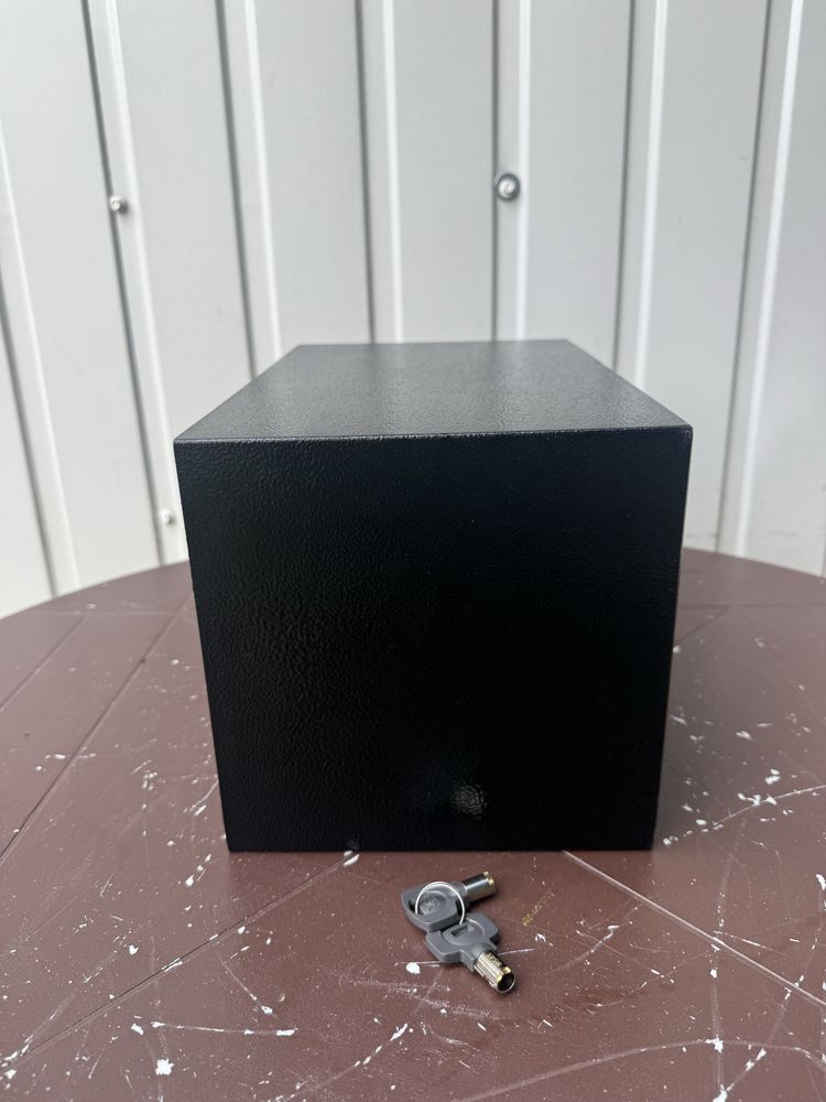 Sejf podstawowy Yale Value mini Black YSV/170/DB2