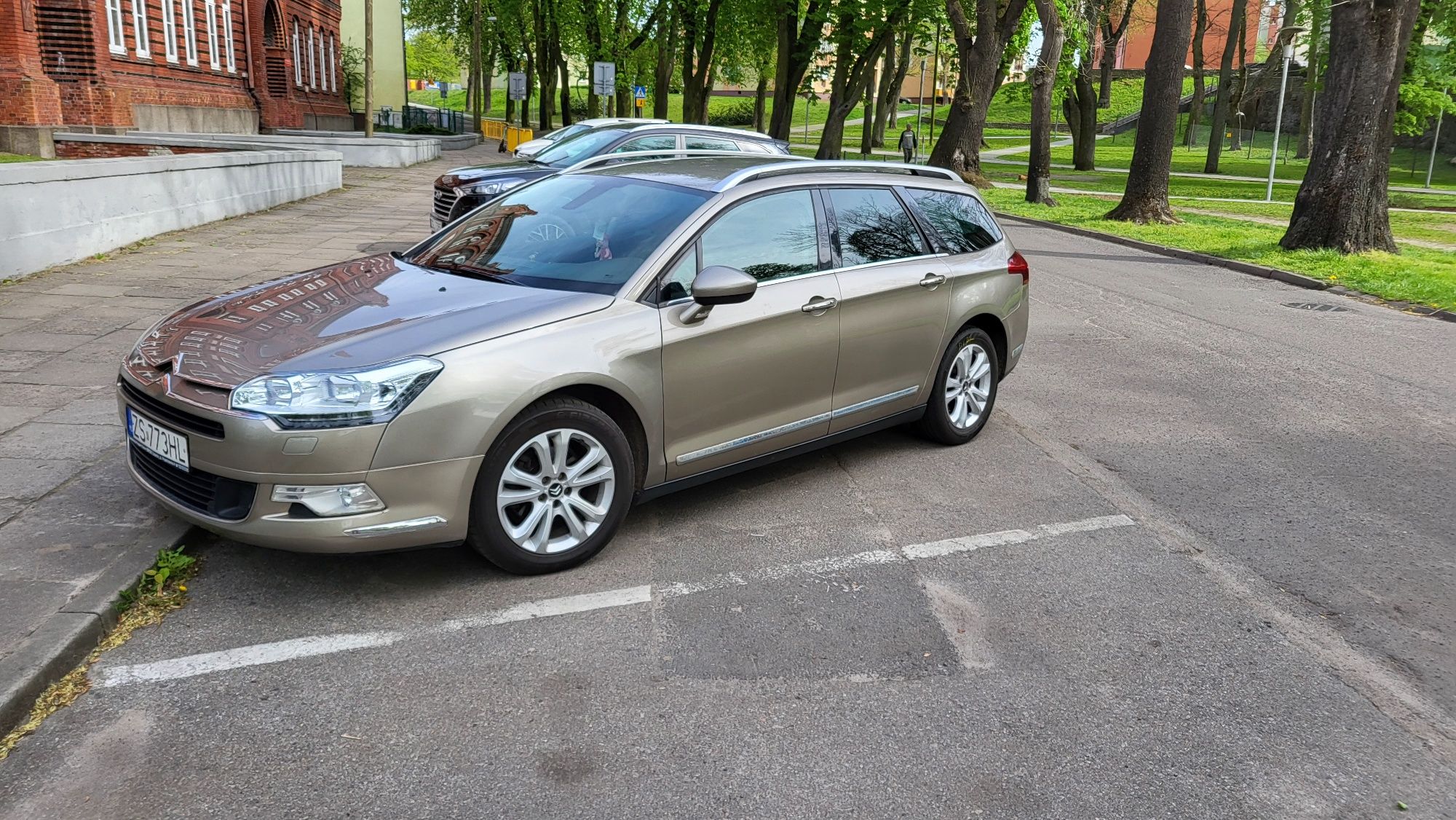 Citroen C5 2.0 hdi tourer exclusive. 2011r bdb stan mozliwa zamiana