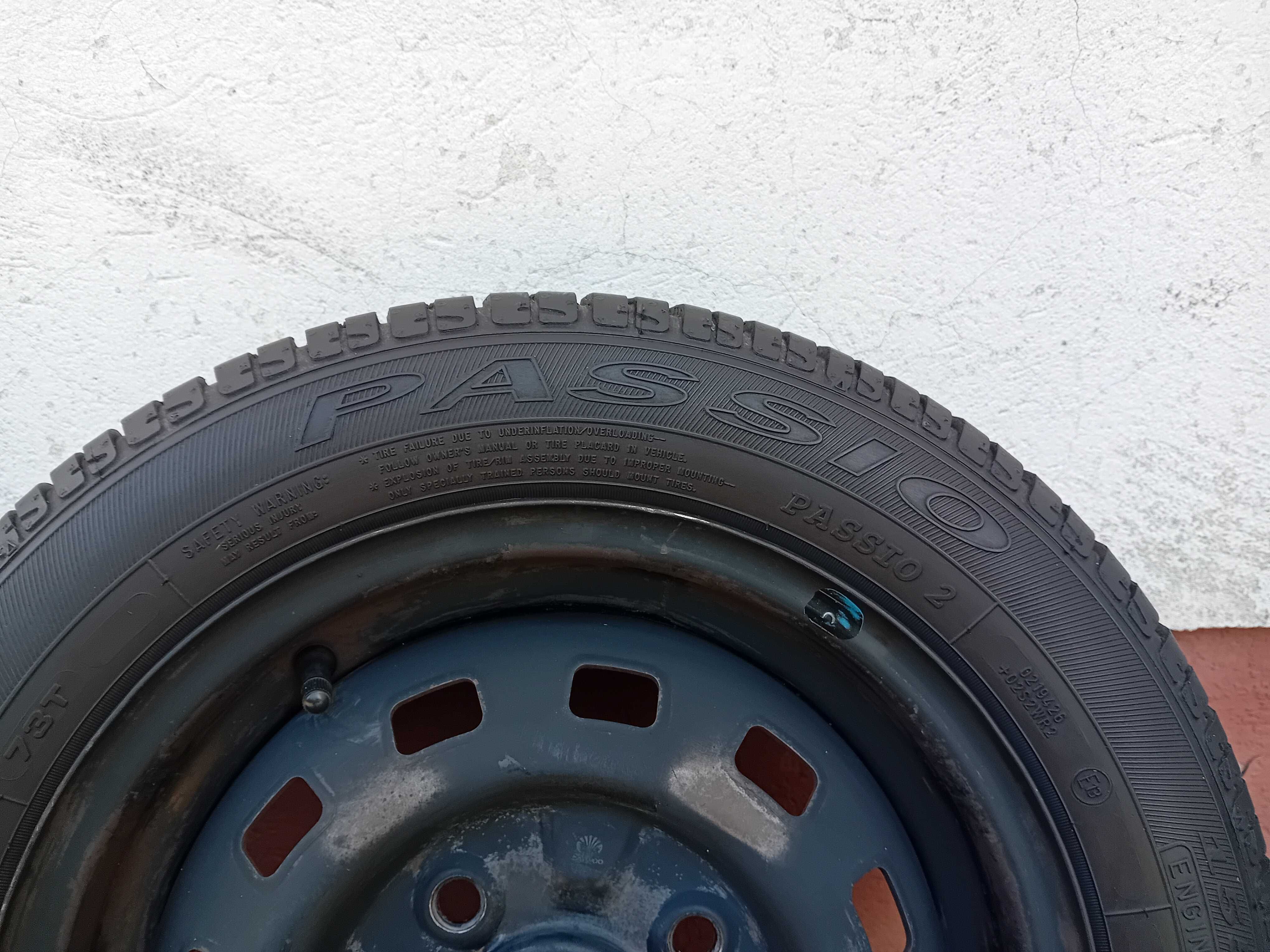 Komplet kół 4 x 114,3 Nowe opony Dębica Passio 2 155/65 R 13 DOT 0523