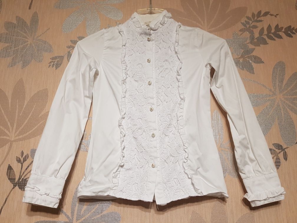 Блуза школьная Зиронька 140 см.