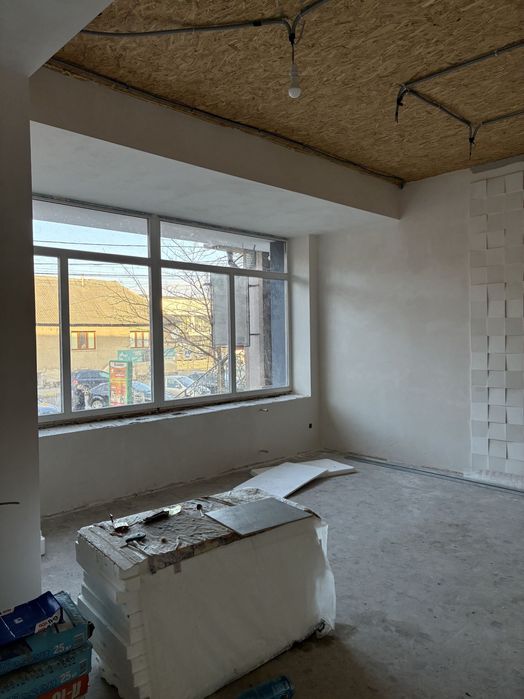 Оренда комерційного приміщення в центрі Тячева