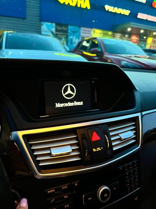 Mercedes-benz w212 e200 ngt