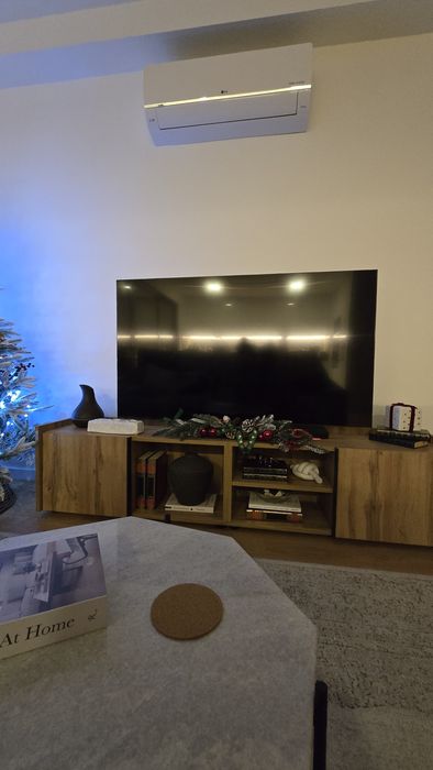 Movel tv madeira novo