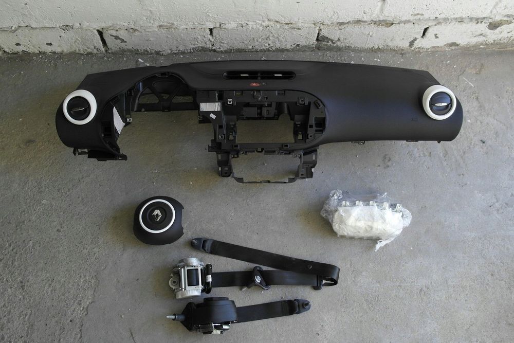 renault twingo iii 3 deska konsola kokpit pulpit pÓŁka pas pasy