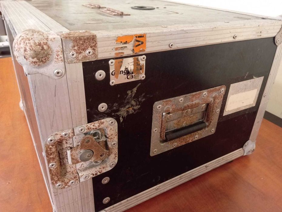 Skrzynia case rack jednostronny