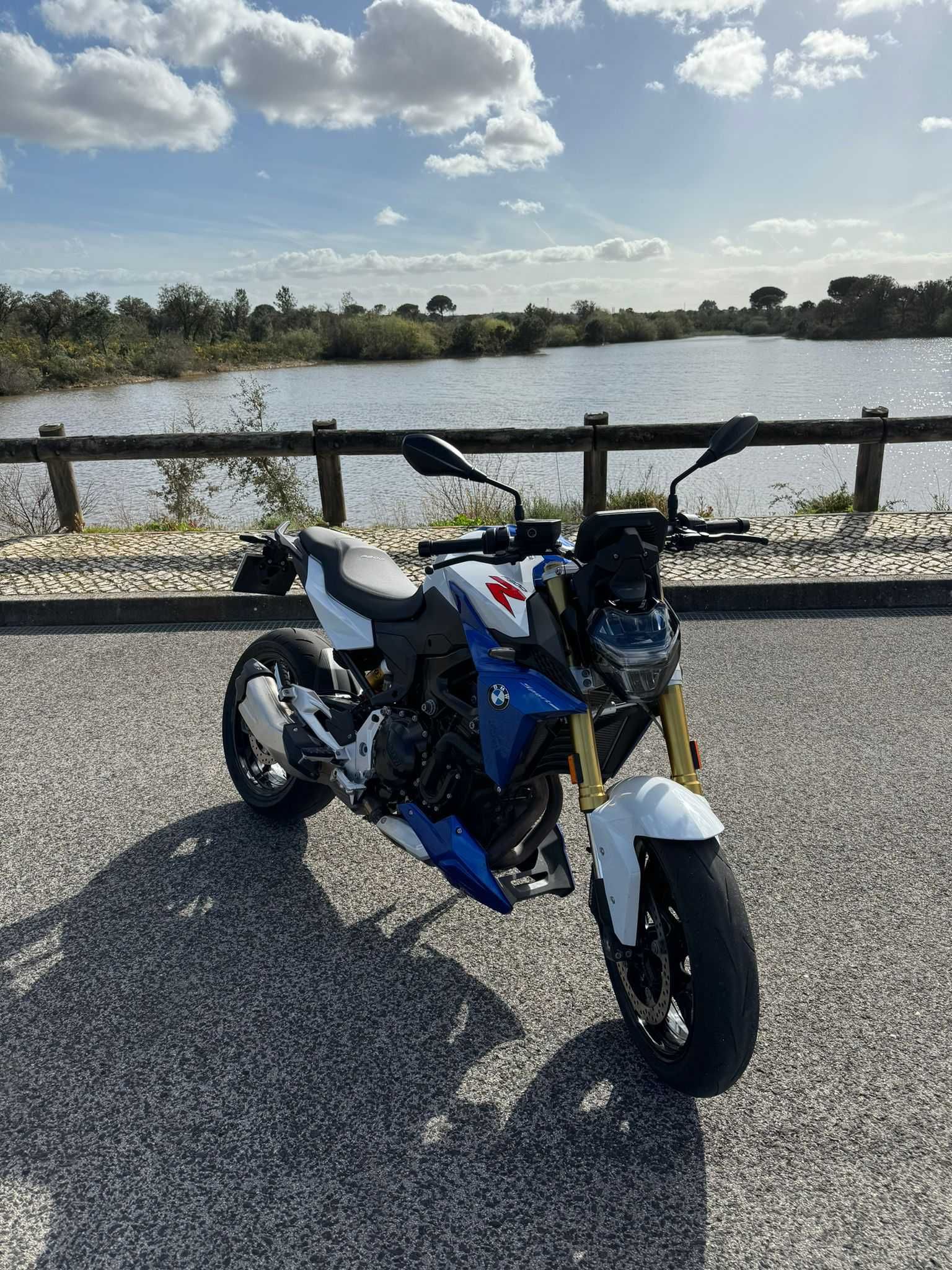 Bmw f900 R A2 (muitos extras)