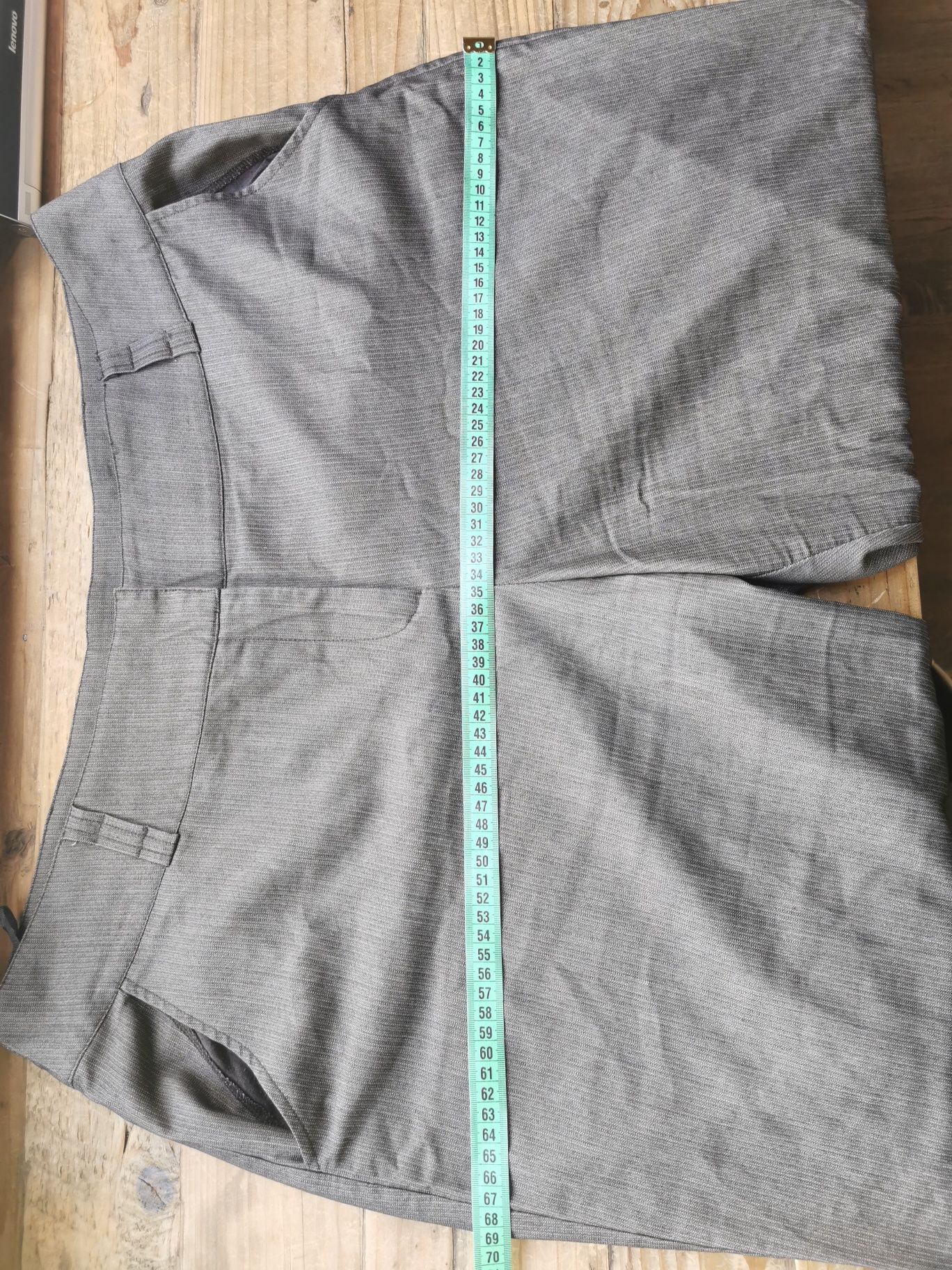 Brązowe spodnie materiałowe z szerokimi nogawki, rozmiar 48
