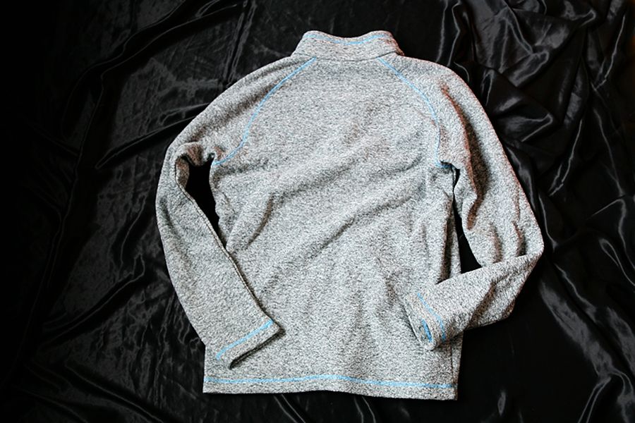 Продам классную утепленную флиску свитер от бренда Glissade (Франция).