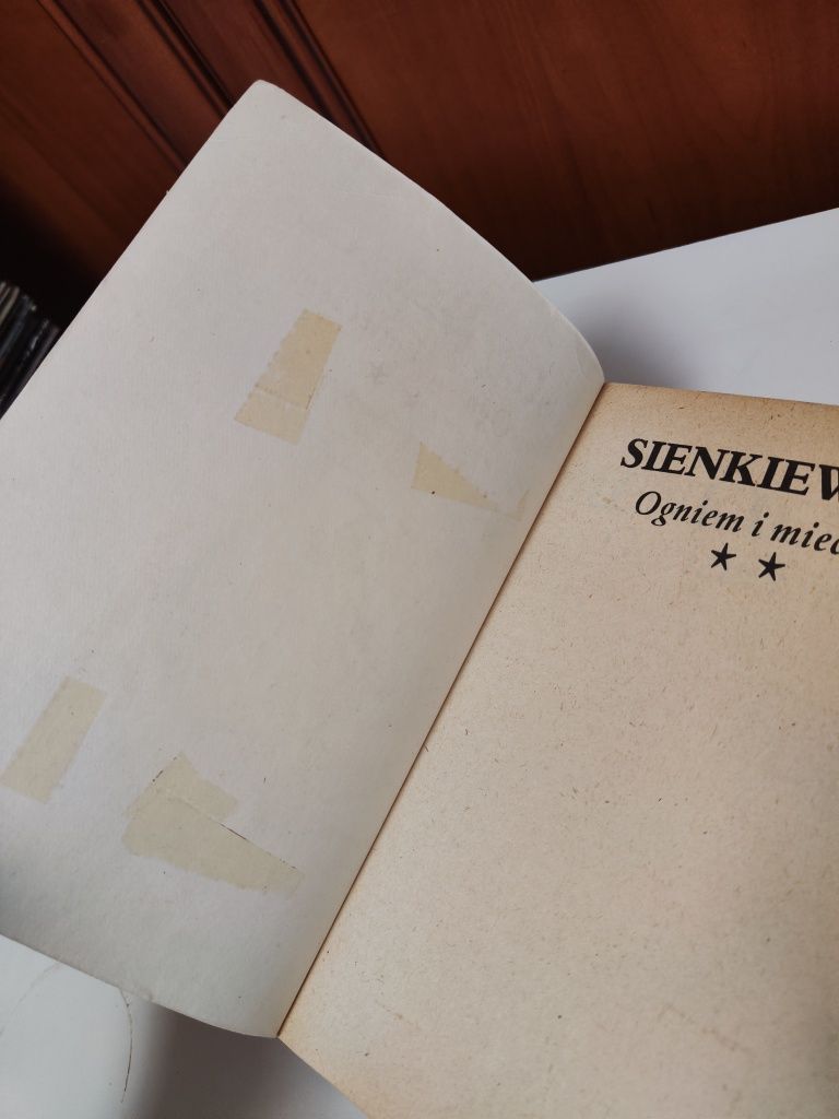 Ogniem i mieczem tom I i II - 1 i 2 Henryk Sienkiewicz "
