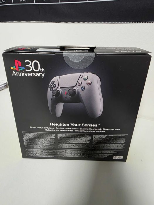 Comando DualSense PS5 Edição Limitada 30 Anos - Limited Edition NOVO