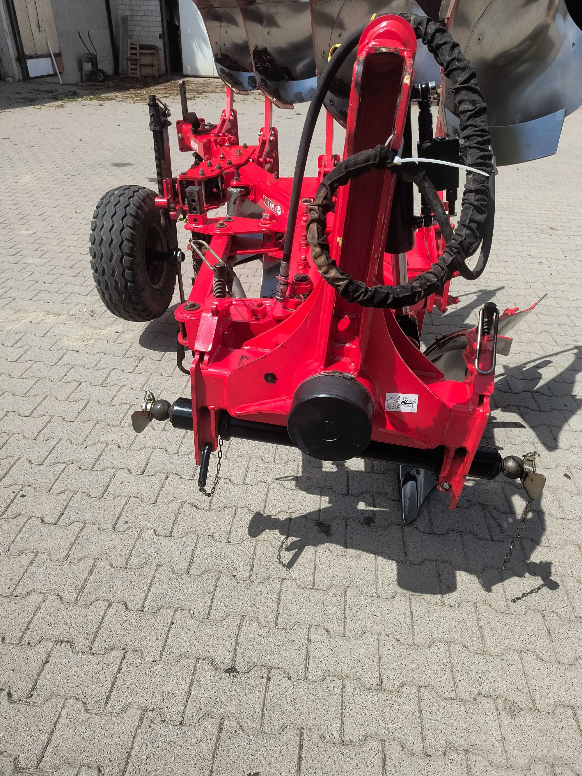 Pług obrotowy AKPIL KM 80 3+1