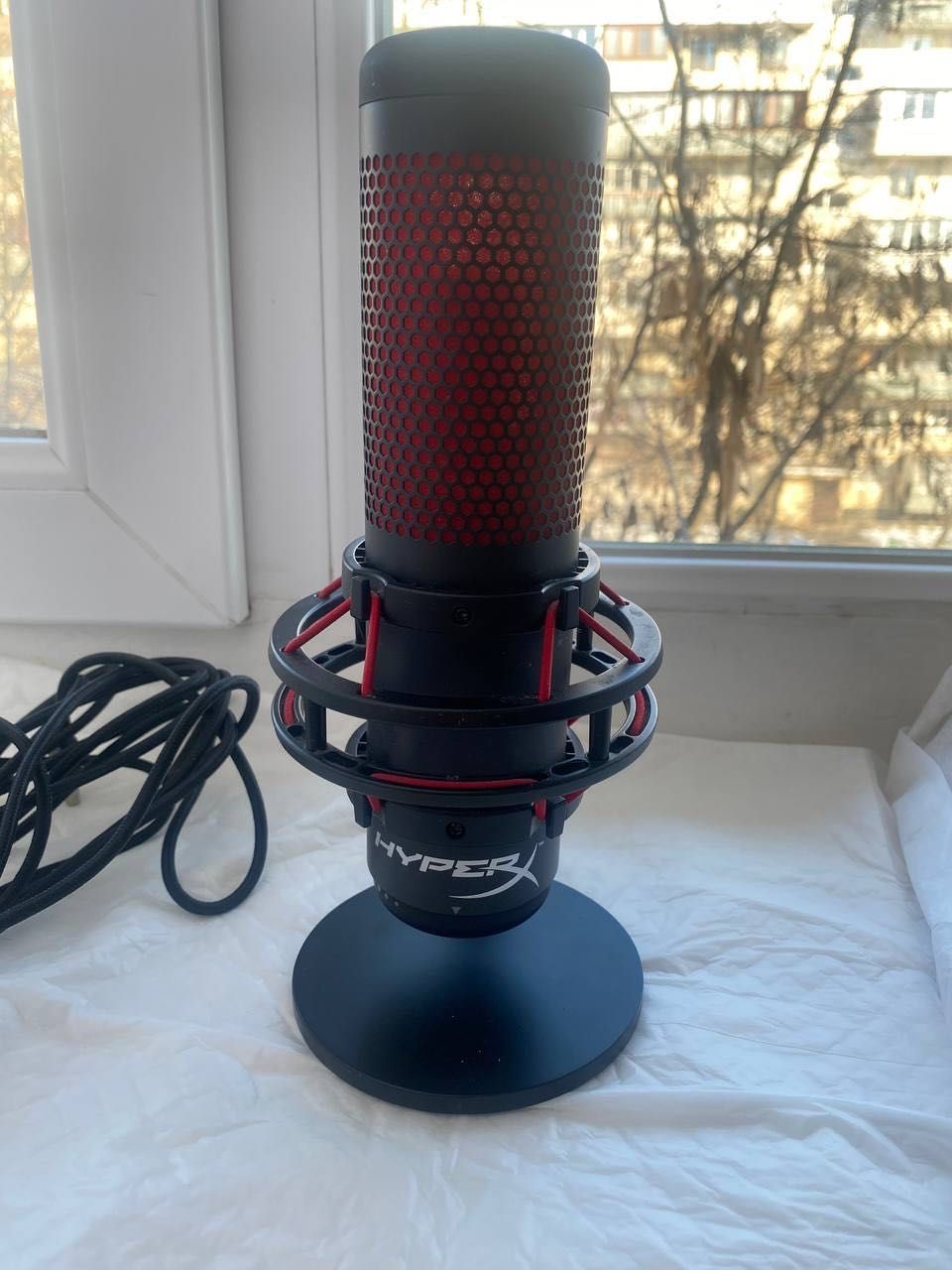 Продаю мікрофон HyperX QuadCast (HX-MICQC-BK) в чудовому стані!