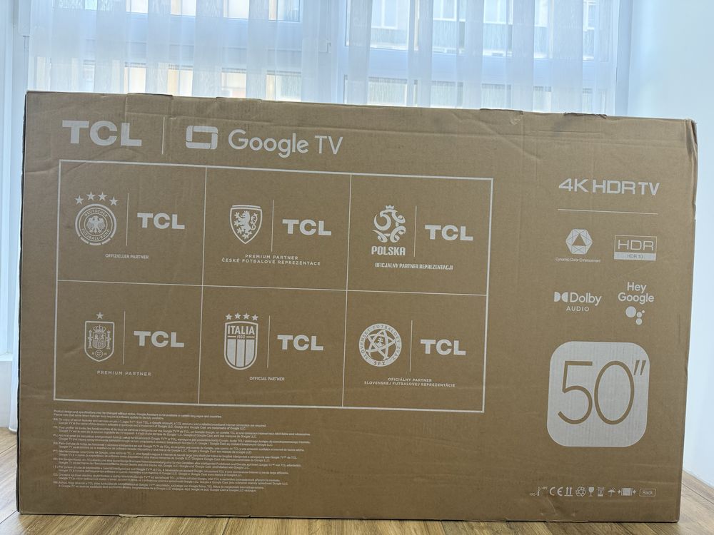 Телевізор TCL 50v6b