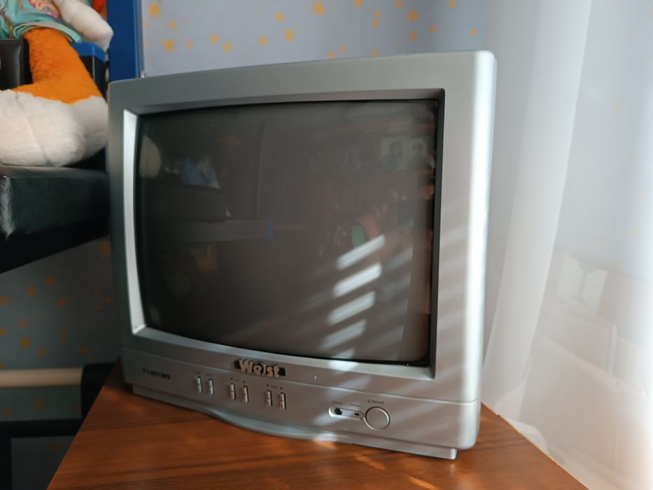 Продам невеликий телевізор