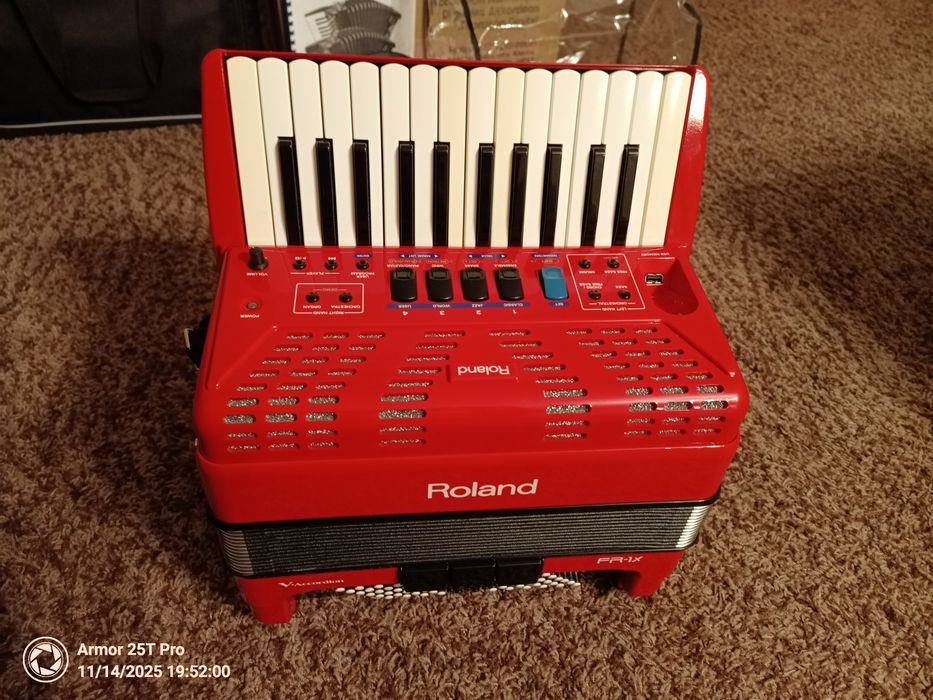 Akordeon Roland FR-1x