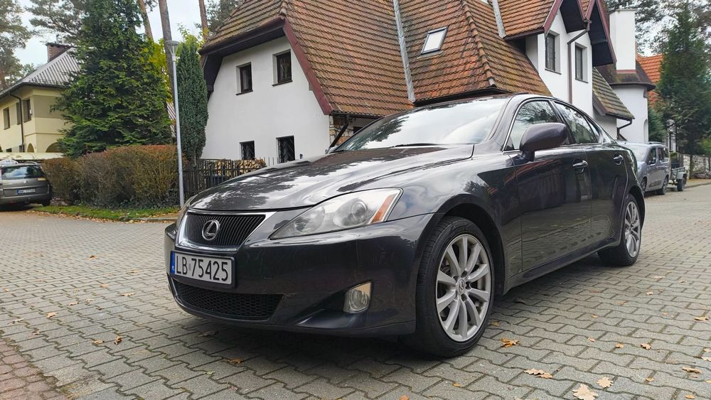 Lexus IS / 2.5 V6 / PRESTIGE / 4x4 / Automat / Przebieg 170 tysięcy KM / 2007r