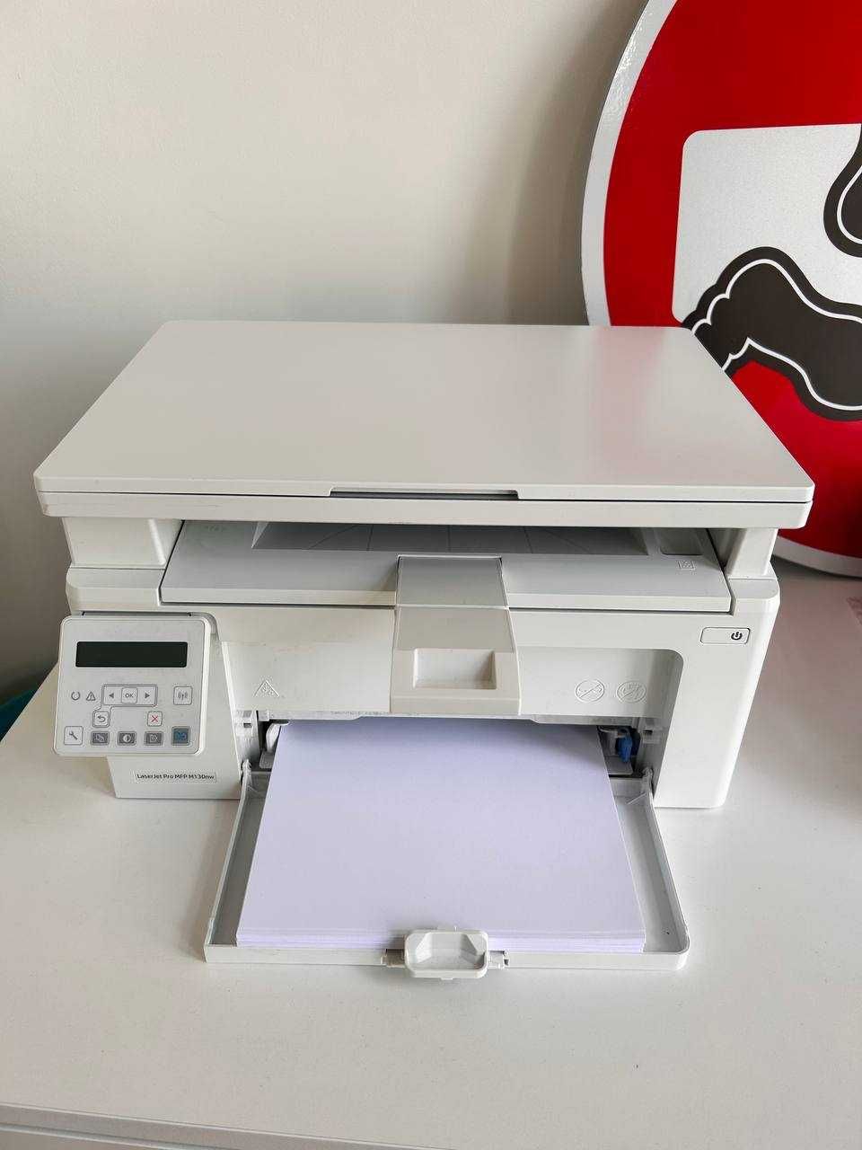 Принтер HP LaserJet Pro M130nw